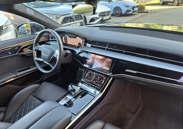 Audi S8 cena 429999 przebieg: 99000, rok produkcji 2020 z Wałbrzych małe 596